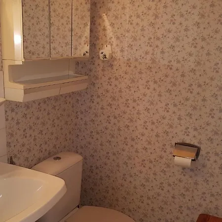 Apartment Proche Port Et T2 Dans Avec Ascenseur Parking-4ca403 *
