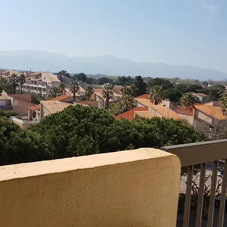 Apartment Proche Port Et T2 Dans Avec Ascenseur Parking-4ca403