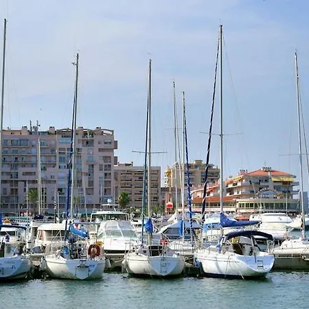 Proche Port Et T2 Dans Avec Ascenseur Parking-4ca403 Saint-Cyprien (Pyrenees-Orientales)